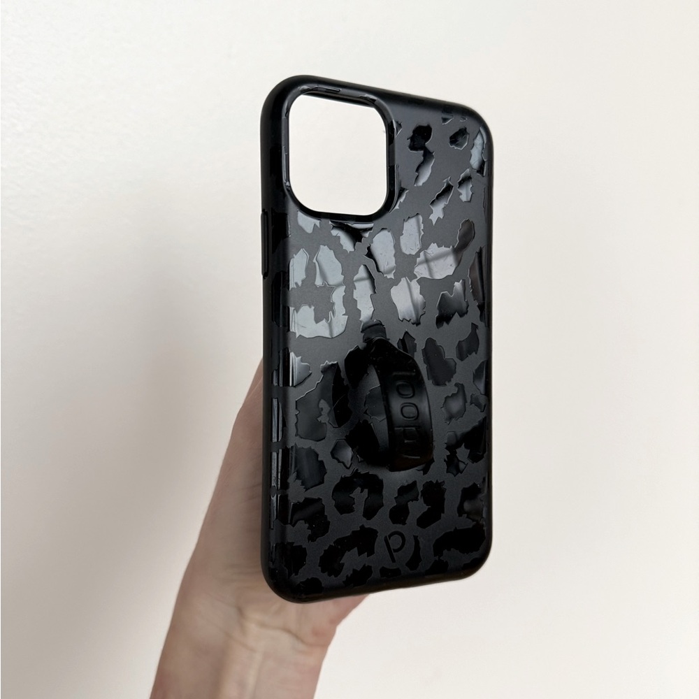 iPhone 11 Pro loopy Phone case